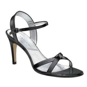 Tahari black patent sandal pumps. 3 inch heel.